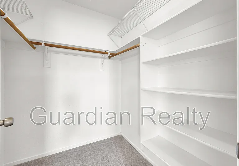 76 Belle Maison Ave — Photo 14