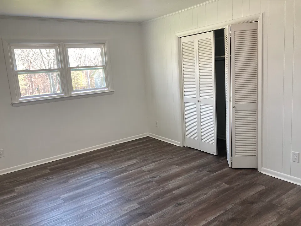 Bedroom #1