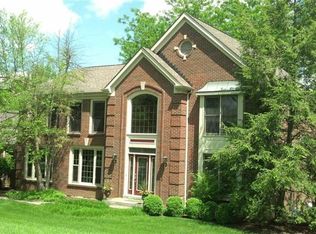 3770 Vineyard Woods Dr, Cincinnati, OH 45255