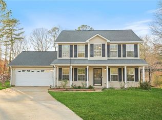 745 Trickle Ln, McDonough, GA 30252