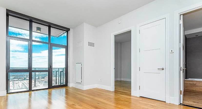 1st image of 4441 Purves St APT 1005