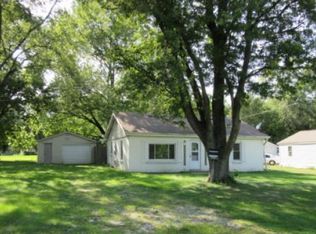 1411 N 27th St, Decatur, IL 62526