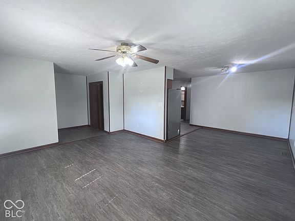 4th image of 4906 W Troy Ave