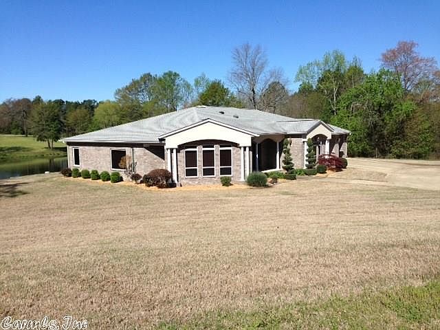 1st image of 116 Fawn Ln