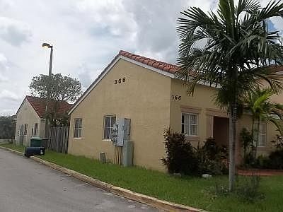 2nd image of 366 NW 114th Ave #17-102