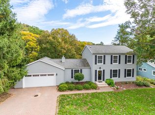 N1976 Orchard Valley Dr, La Crosse, WI 54601