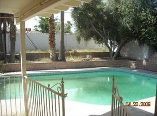 3555 Regents Ct, Las Vegas, NV 89121