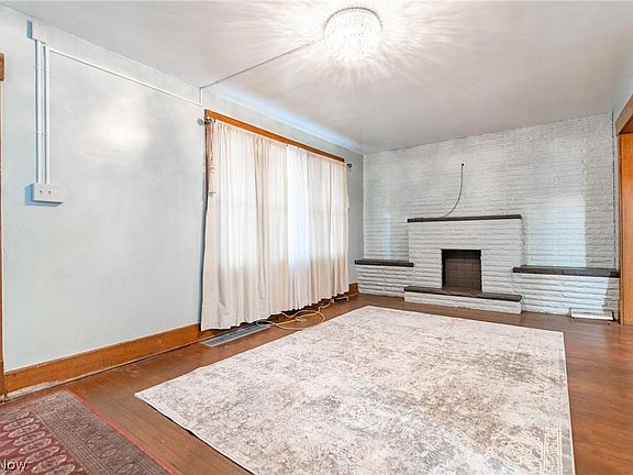 5th image of 1336 McGregor Ave NW