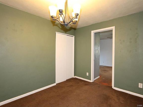 5th image of 3654 Gorman Ave