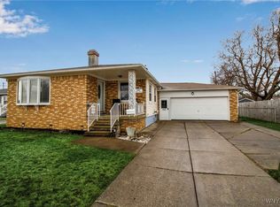 100 Dover Dr, Buffalo, NY 14224