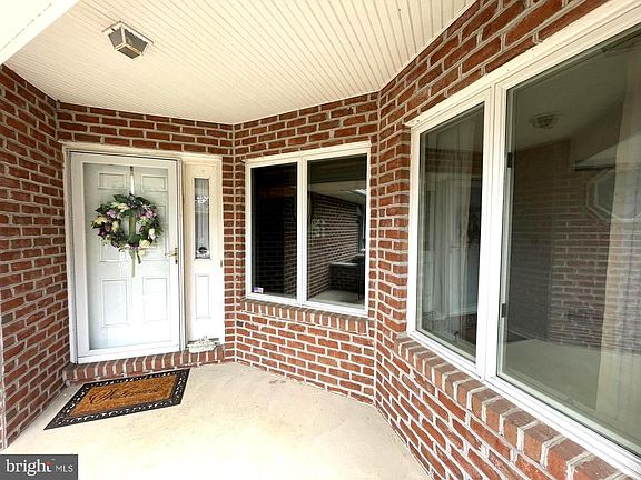 4th image of 3631 Coventry Ct