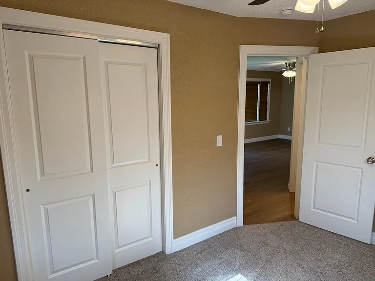 1522 Cron St — Photo 17