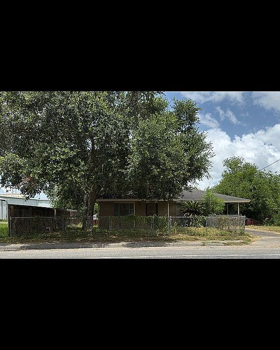 1st image of 407 Beam Station Rd