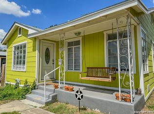 1935 W Woodlawn Ave, San Antonio, TX 78201