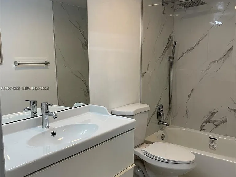 6175 NW 57th St #116 — Photo 4