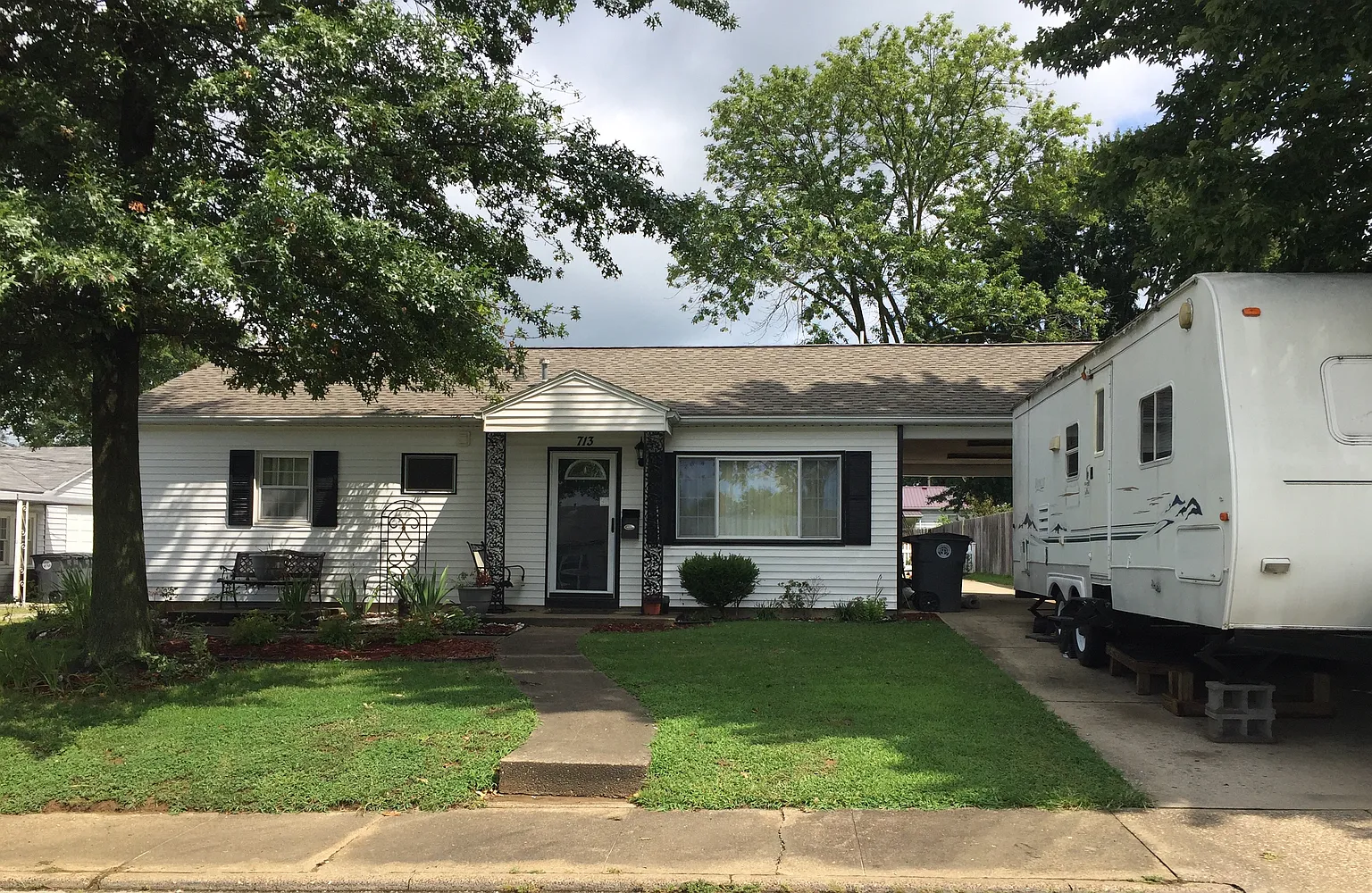 713 Concord Blvd photo 1