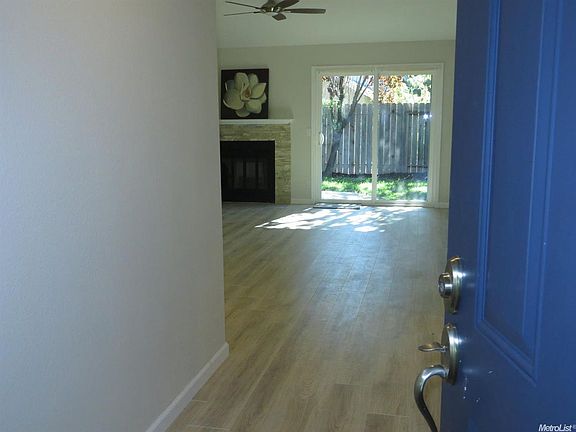 5th image of 3439 Smilax Way