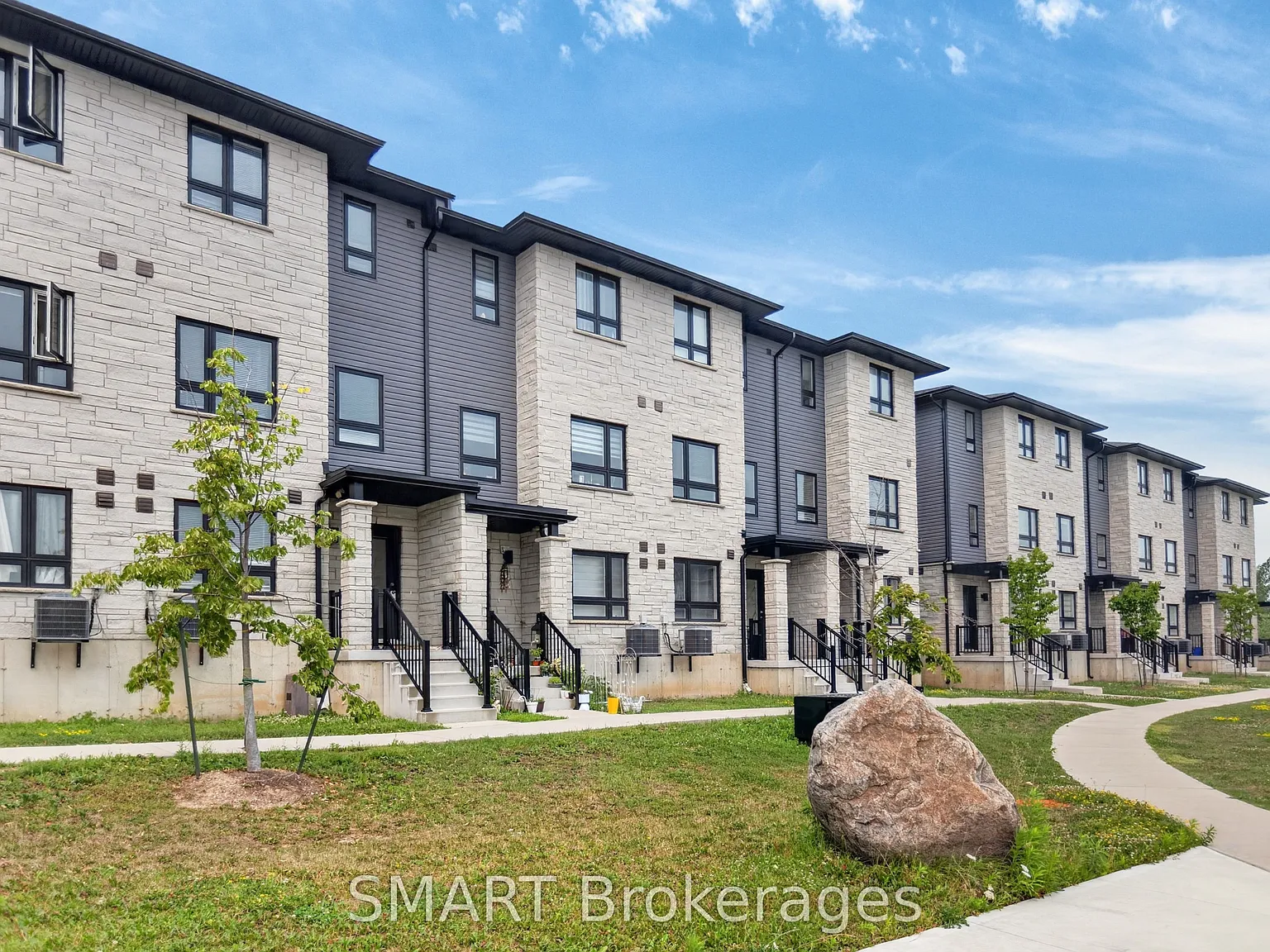 4 bed, $2,750 — Photo 4