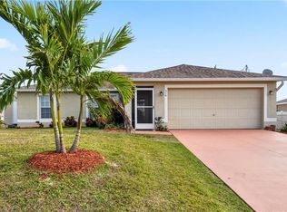 516 NW 26th St, Cape Coral, FL 33993