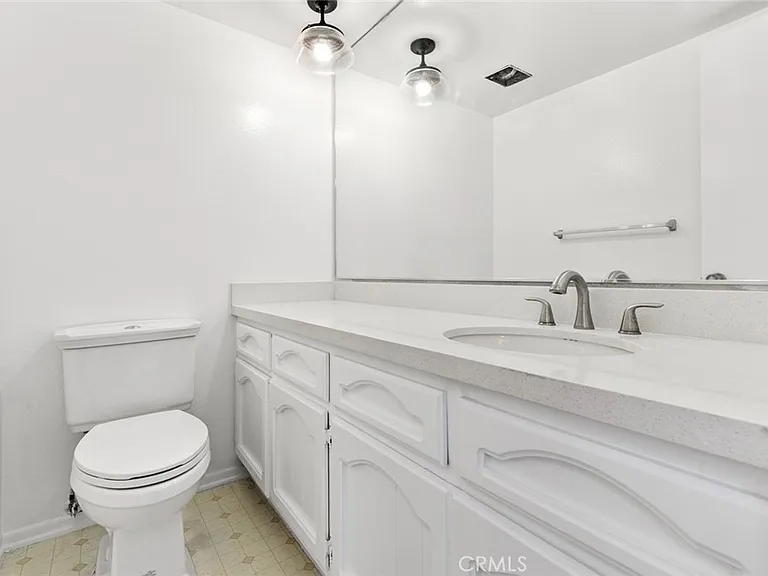 1321 Greenbriar Rd — Photo 31