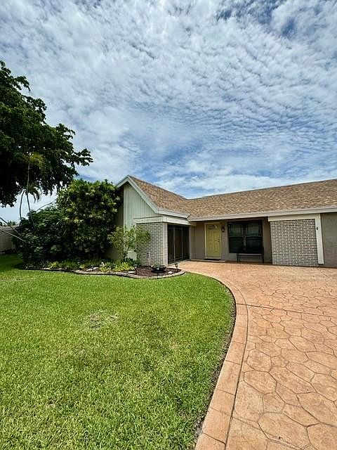 1st image of 11635 NW 35th Street