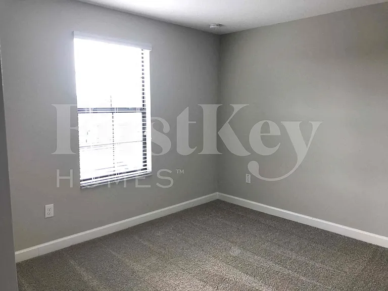 9901 Victory Gallop Loop — Photo 17