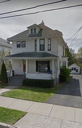 2nd image of 43 Schubert St