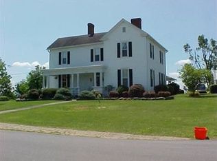 319 W Maple Ave, Lancaster, KY 40444