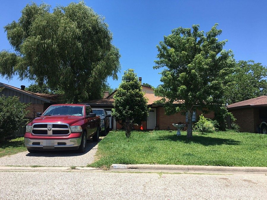 1st image of 3022 3rd Ave N