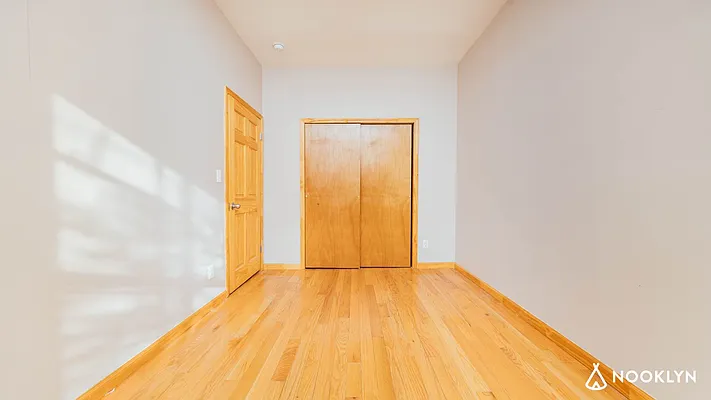 Rented by Nooklyn NYC LLC | media 6