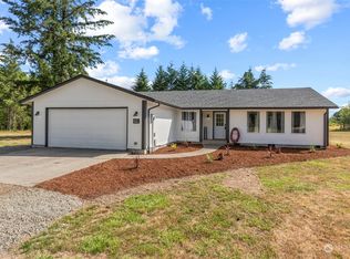 181 Twin Peaks Dr, Toledo, WA 98591