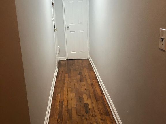 4th image of 70 Roselle St