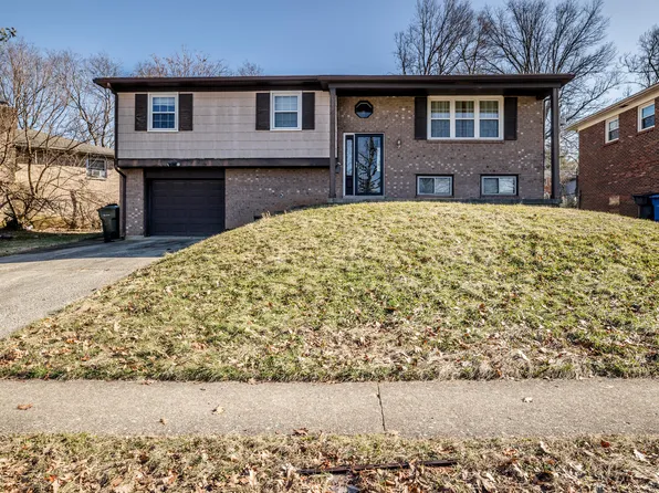 2147 Deauville Dr, Lexington, KY 40504