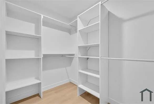 2305 Sesmas St #B — Photo 1