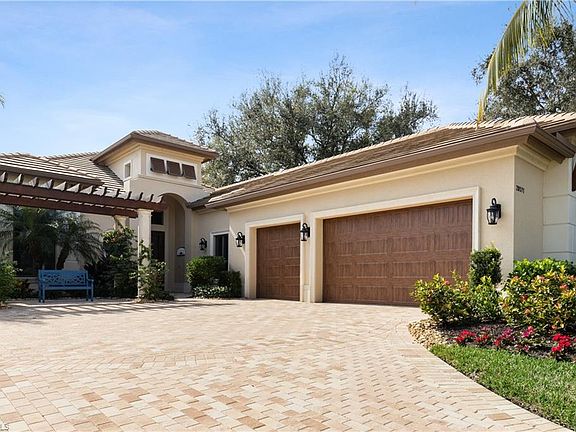 2nd image of 28571 La Caille Dr