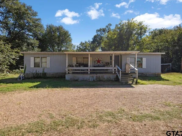 21156 Easy St, Chandler, TX 75758