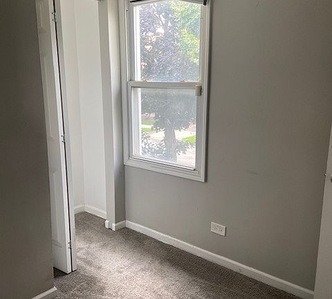 5th image of 2418 W 36th St #2