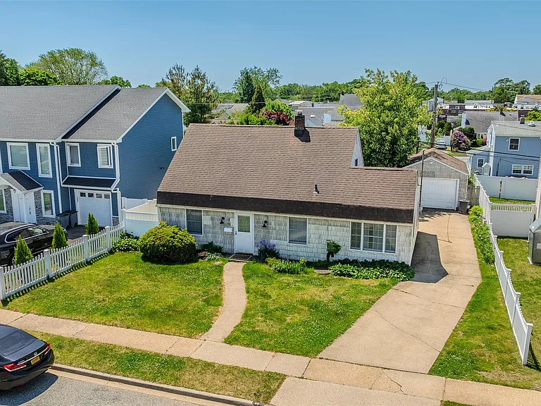 68 Crescent Ln — Photo 46