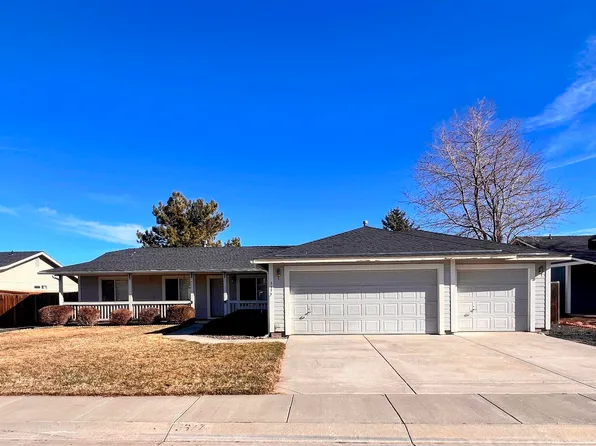 3377 Coloma Dr, Carson City, NV 89705