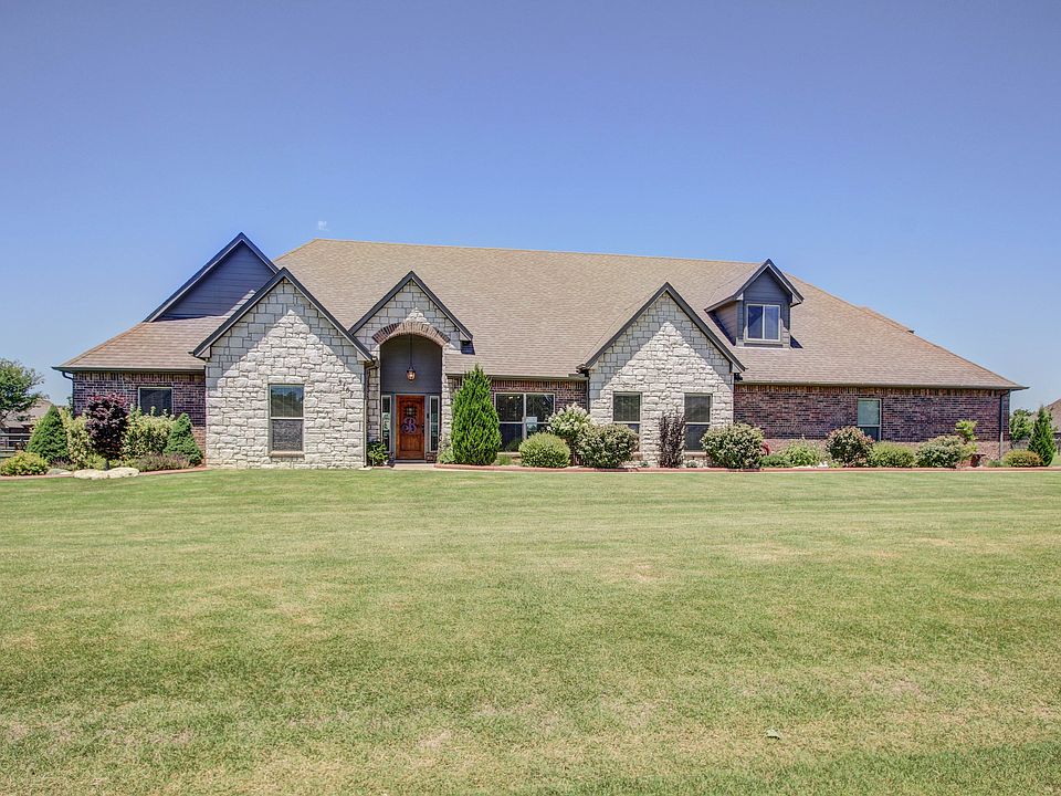 1st image of 5167 E Hickory Meadow Dr