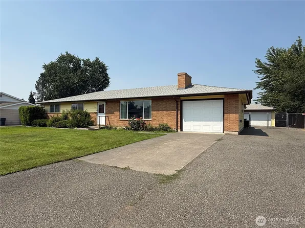 3903 W Nixon Street, Pasco, WA 99301