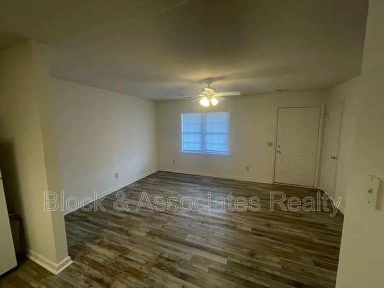 115 Farmer Rd #B — Photo 3