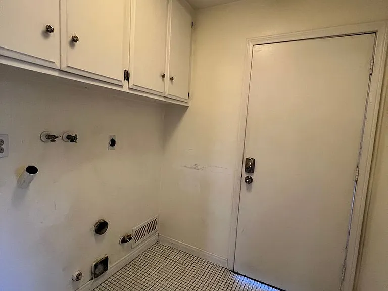 17905 Los Tiempos St — Photo 15