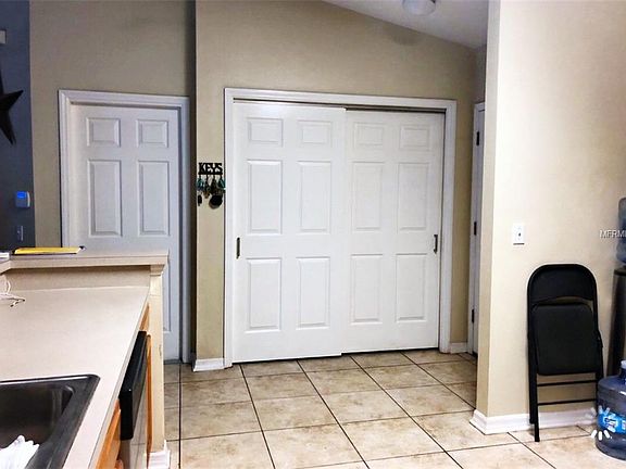4th image of 5151 Little Ln