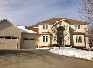 10959 Akron Ave, Inver Grove Heights, MN 55077