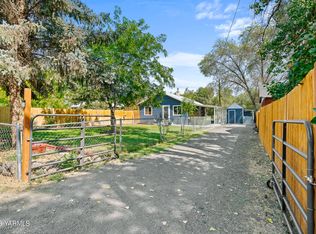 31 Leonard Ln, Selah, WA 98942