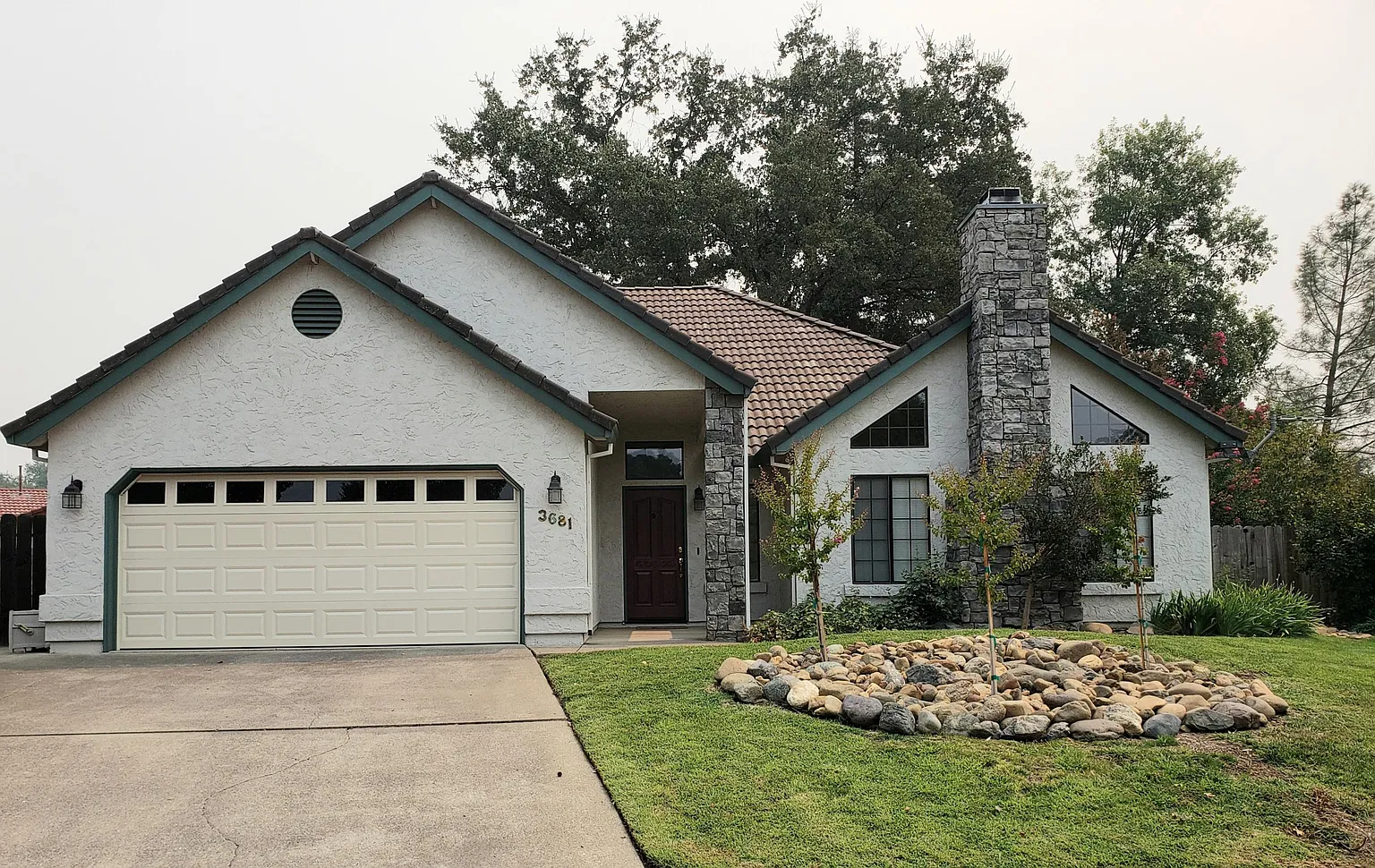 3681 Somerset Ave photo 1