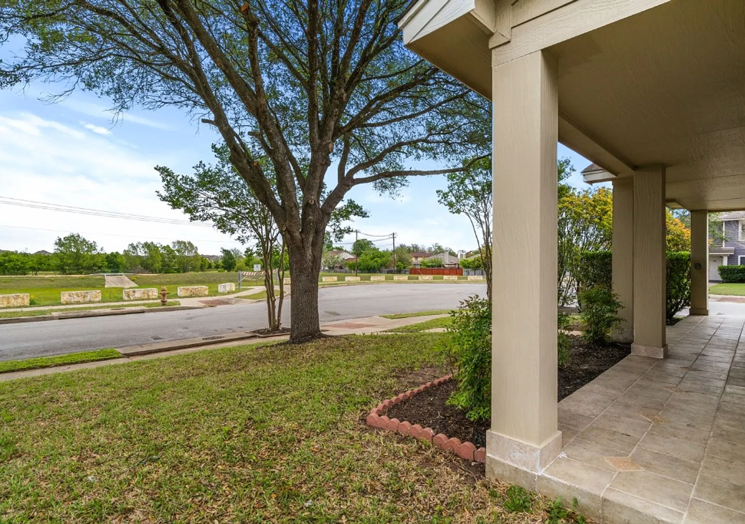 141 E Wild Senna Dr, Pflugerville, Texas 78660 — Photo 4