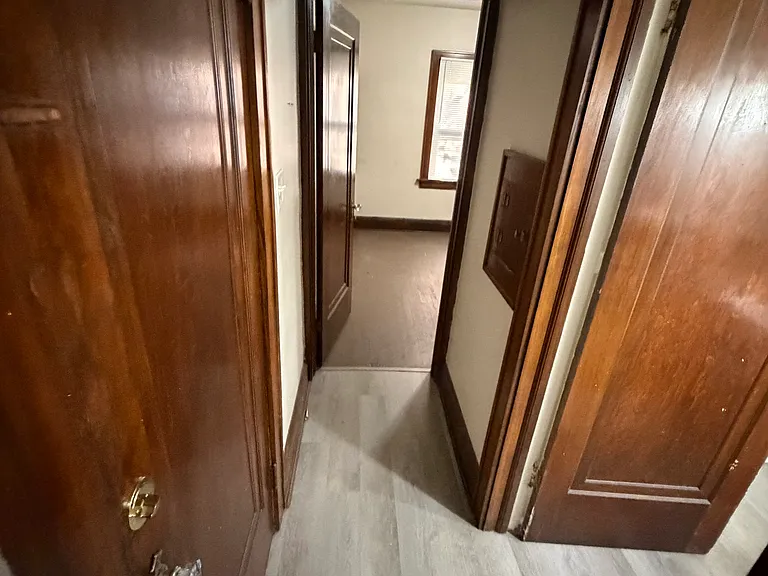 598 Blaine Ave #2 — Photo 4