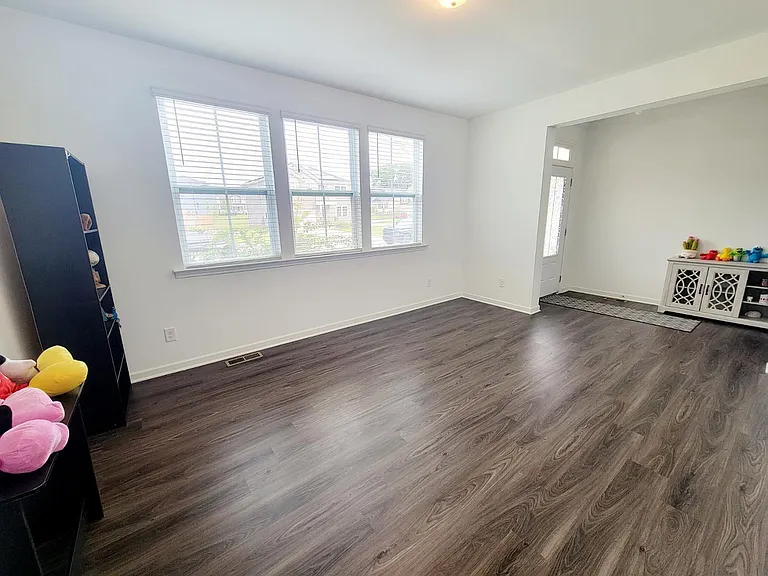 117 Scoville Rd — Photo 6
